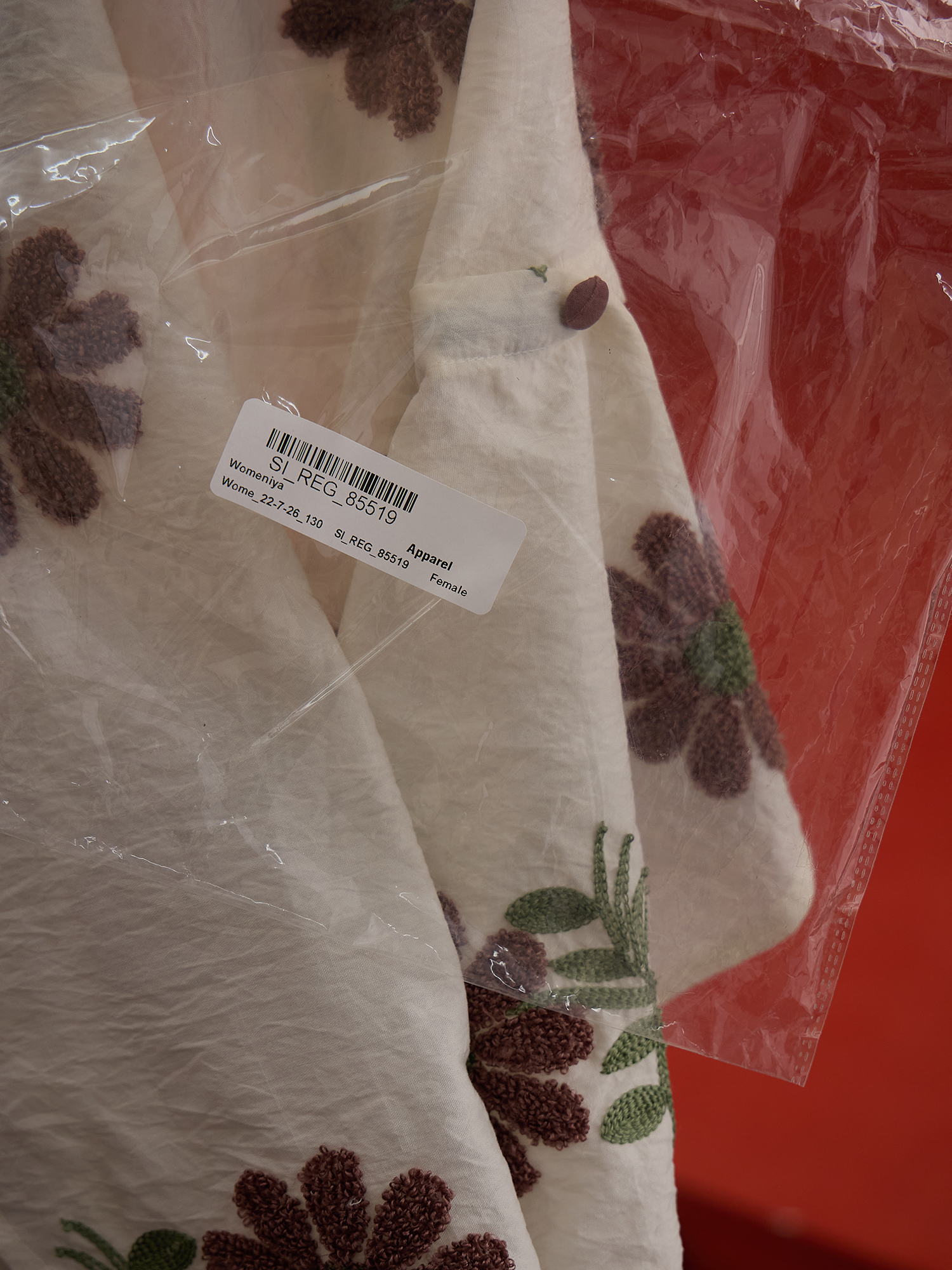 Autumn Bloom Embroidered Linen Co-Ord Set thumbnail 5